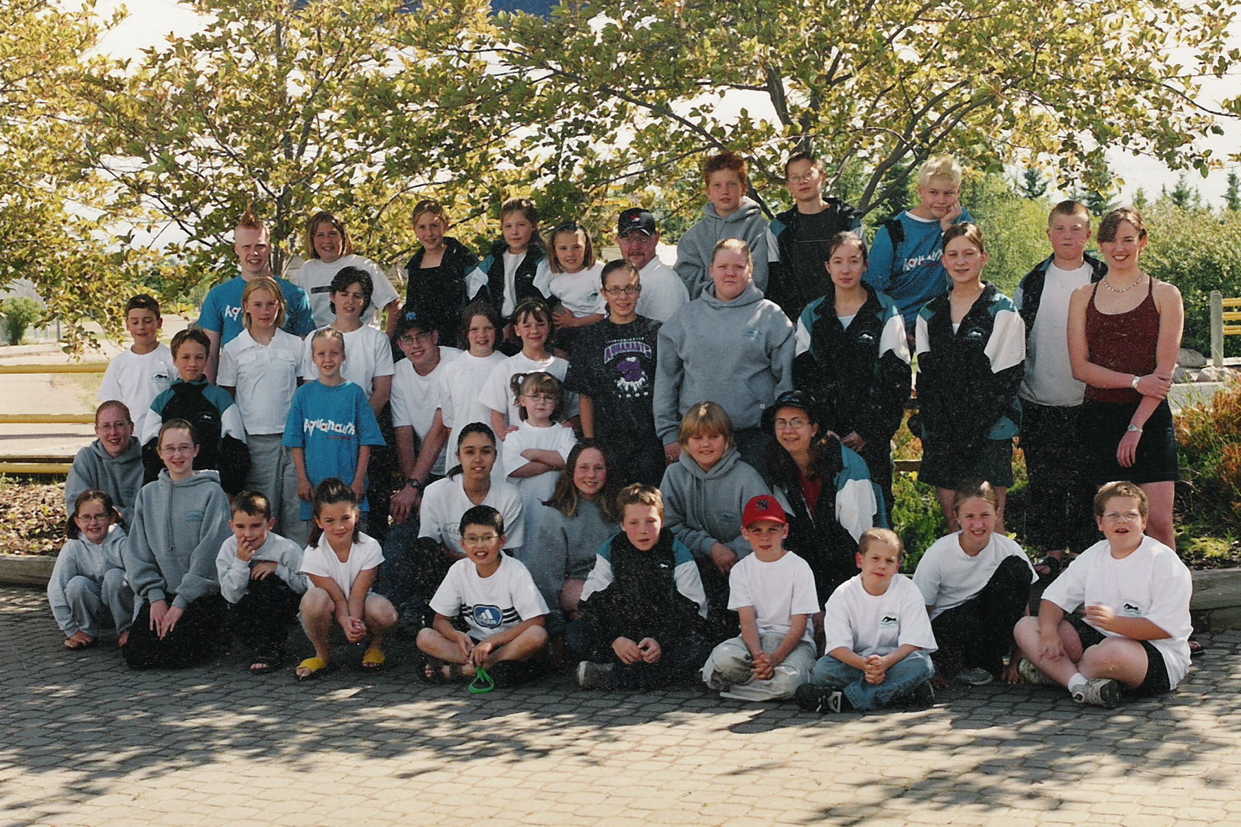 2001 Lloydminster Aquanaut Team Photo