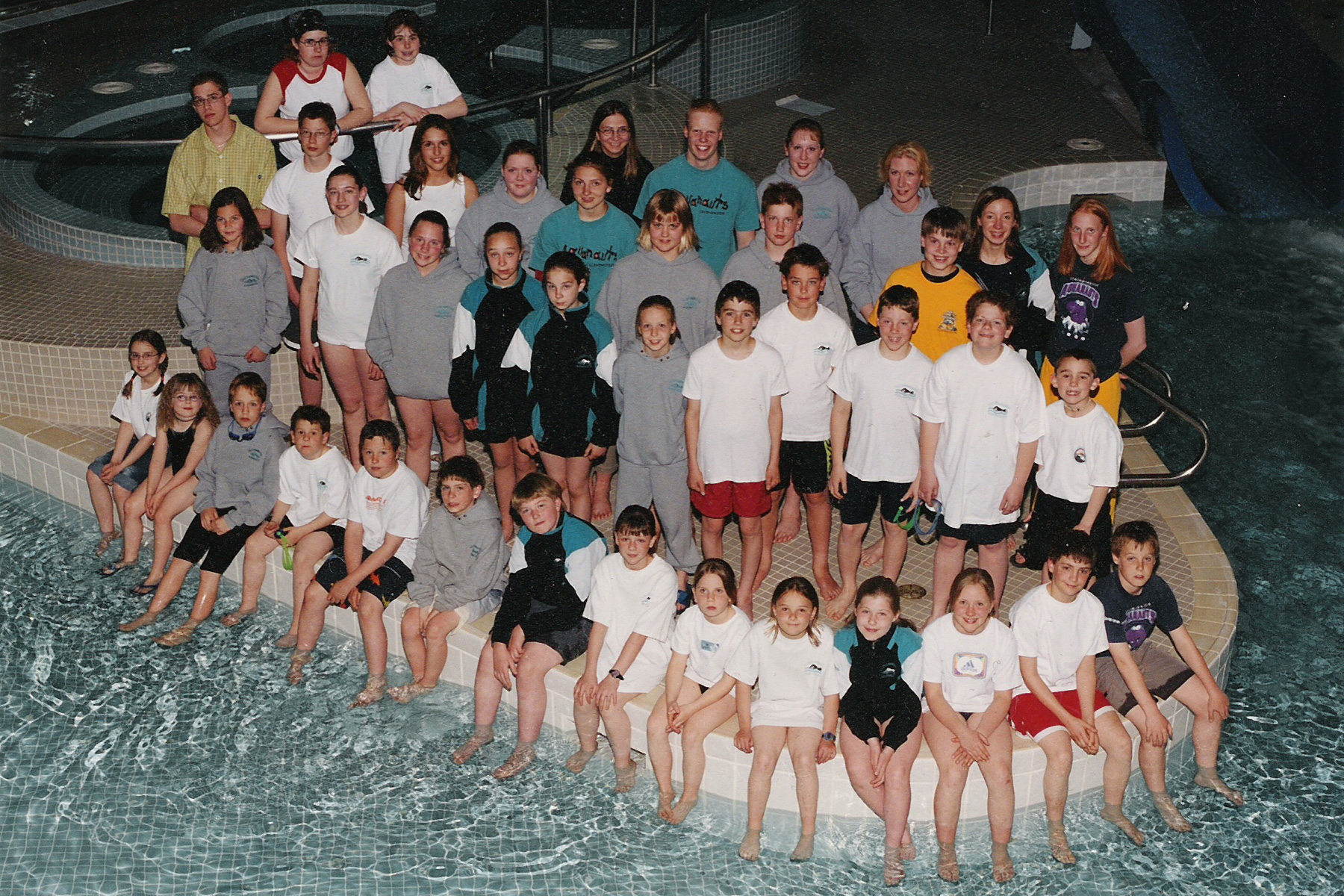 2002 Lloydminster Aquanaut Team Photo